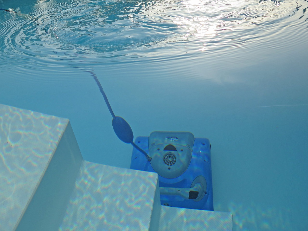 swimming pool, cleaning, robot